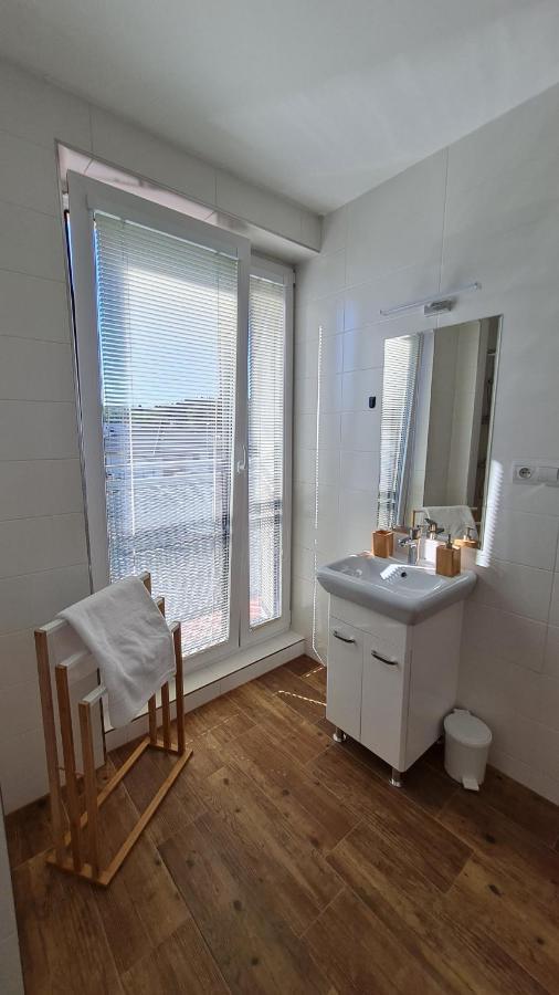 Kajula Apartment Besenova Ngoại thất bức ảnh