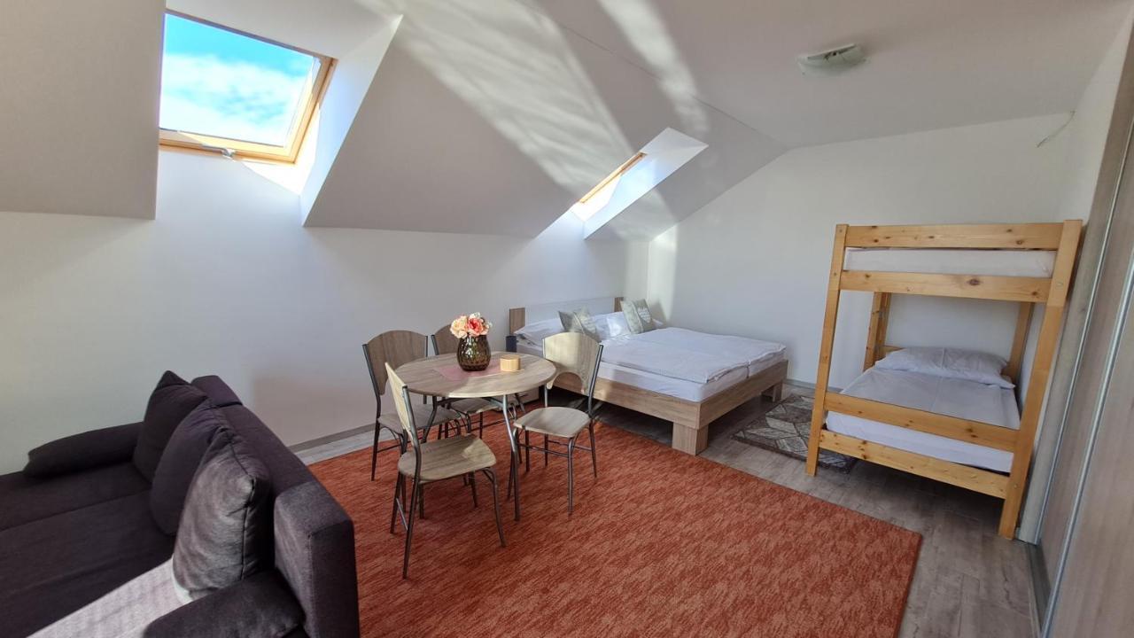 Kajula Apartment Besenova Ngoại thất bức ảnh