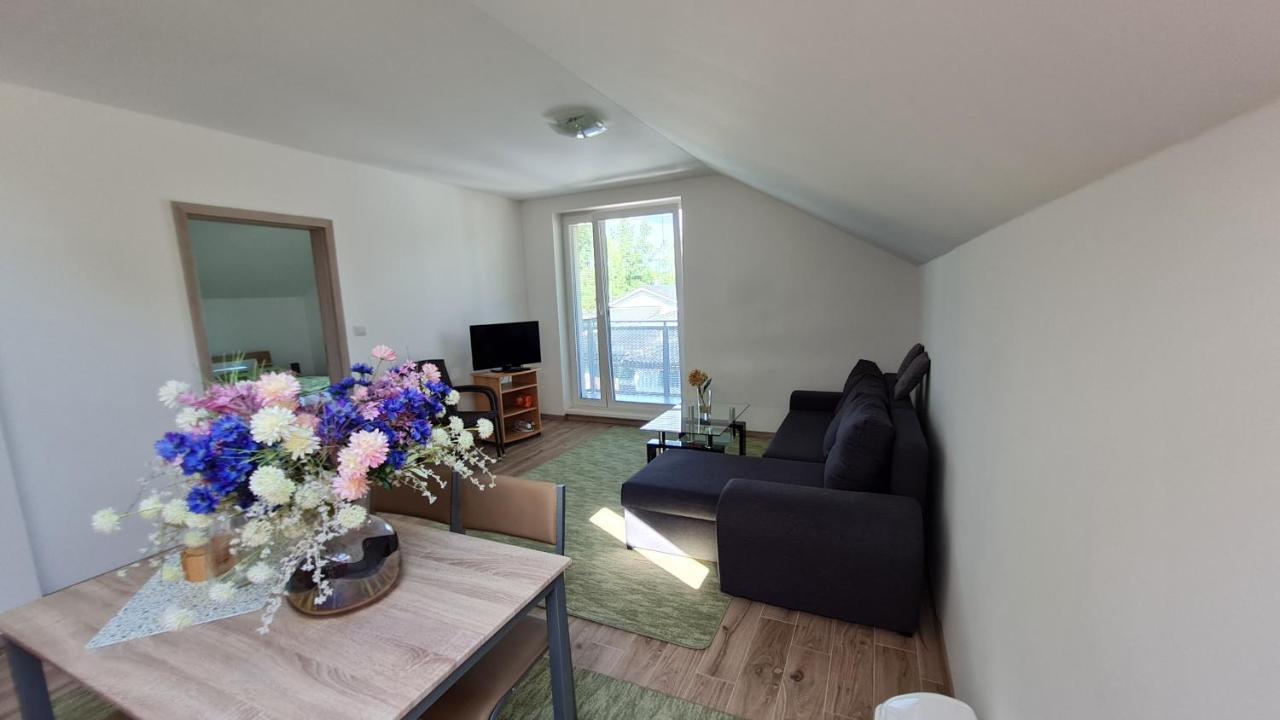 Kajula Apartment Besenova Ngoại thất bức ảnh