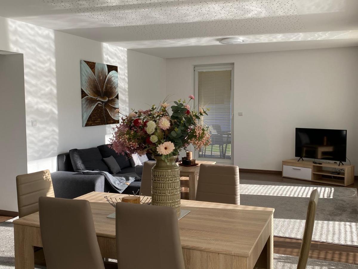 Kajula Apartment Besenova Ngoại thất bức ảnh