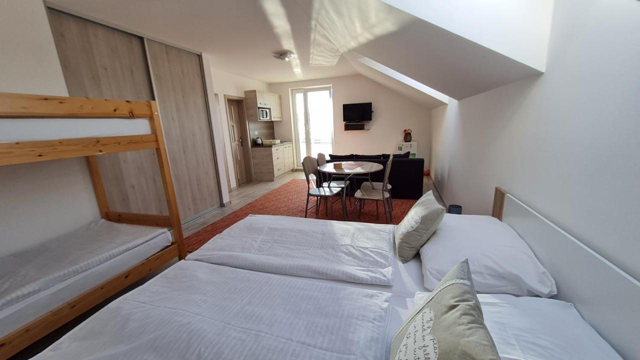 Kajula Apartment Besenova Ngoại thất bức ảnh